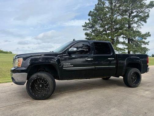 Carbon Black Metallic 2010 GMC Sierra 1500 SLE