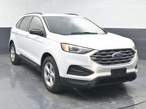 Oxford White 2022 Ford Edge SE