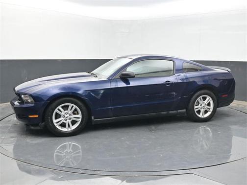 2011 Ford Mustang V6
