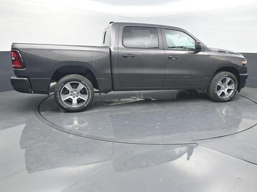 Granite Crystal Metallic Clearcoat 2026 RAM 1500 Express