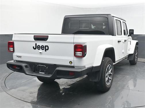 2024 Jeep Gladiator Sport S