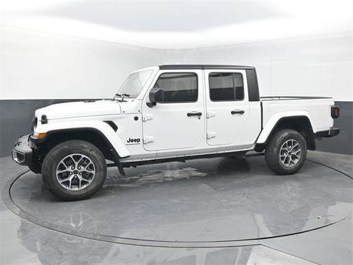 2024 Jeep Gladiator Sport S