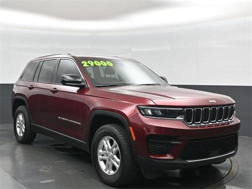 2024 Jeep Grand Cherokee Laredo
