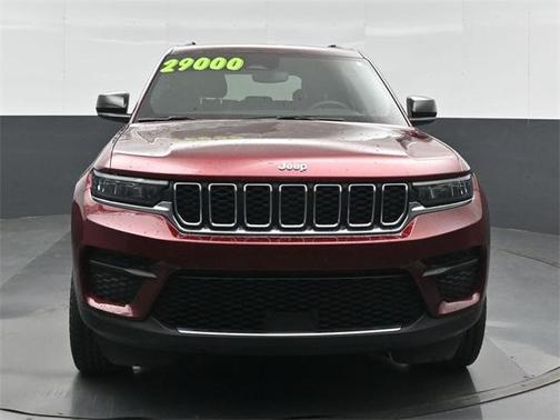 2024 Jeep Grand Cherokee Laredo