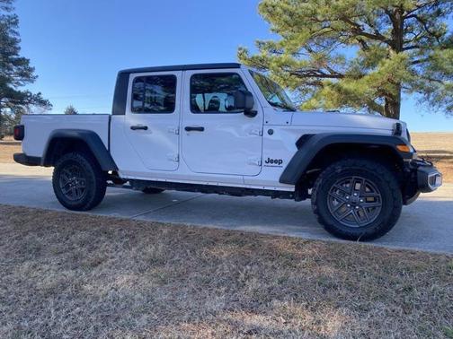 2025 Jeep Gladiator Sport S