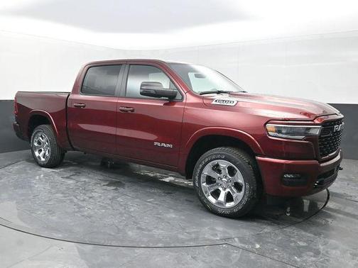 Delmonico Red Pearlcoat 2025 RAM 1500 Big Horn/Lone Star