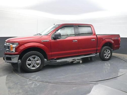 Ruby Red Metallic Tinted Clearcoat 2019 Ford F-150 XLT