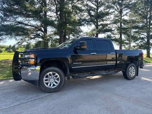 Black 2019 Chevrolet Silverado 2500 WT