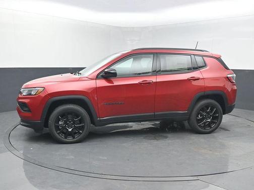 Red Hot Pearlcoat 2026 Jeep Compass Latitude