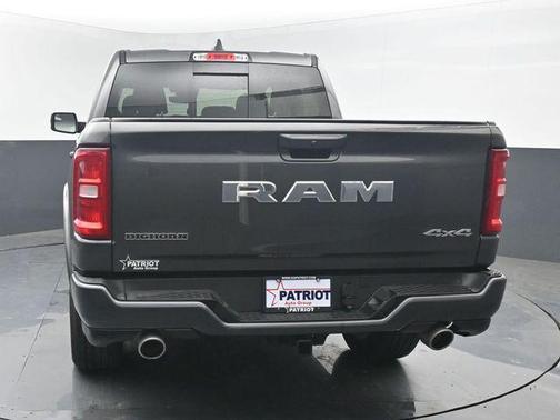 Granite Crystal Metallic Clearcoat 2026 RAM 1500 Big Horn/Lone Star