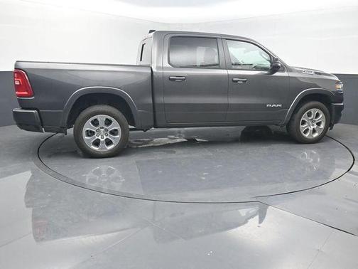 Granite Crystal Metallic Clearcoat 2026 RAM 1500 Big Horn/Lone Star
