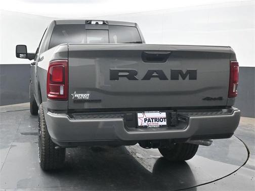 2026 RAM 2500 Big Horn Crew Cab 4x4 6'4' Box