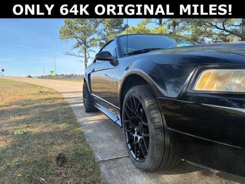 2000 Ford Mustang Base