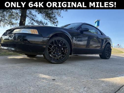 2000 Ford Mustang Base
