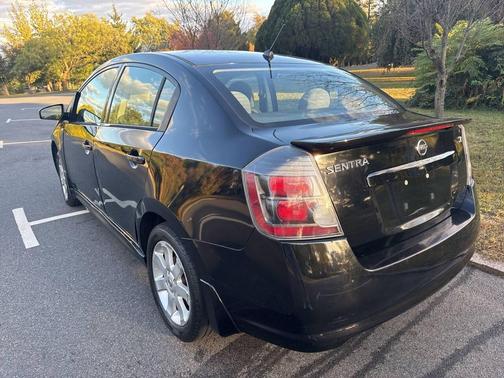 2010 Nissan Sentra 2.0 SR