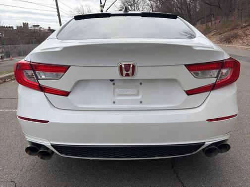 White 2019 Honda Accord Sport 4dr Sedan (1.5T I4 CVT)