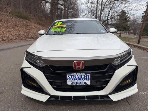 White 2019 Honda Accord Sport 4dr Sedan (1.5T I4 CVT)