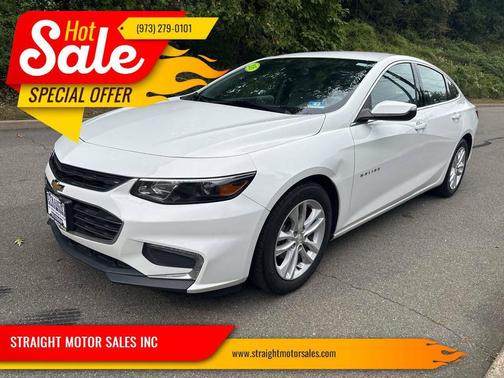 White 2016 Chevrolet Malibu 1LT