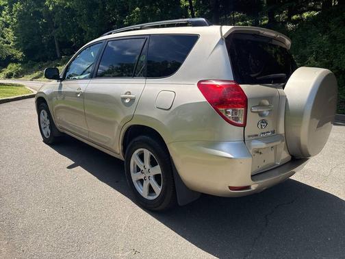 Beige 2007 Toyota RAV4 Limited