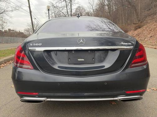 2018 Mercedes-Benz S-Class S 560 4MATIC AWD 4dr Sedan