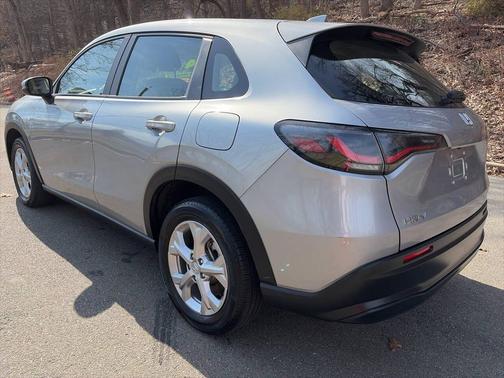 Gray 2024 Honda HR-V LX
