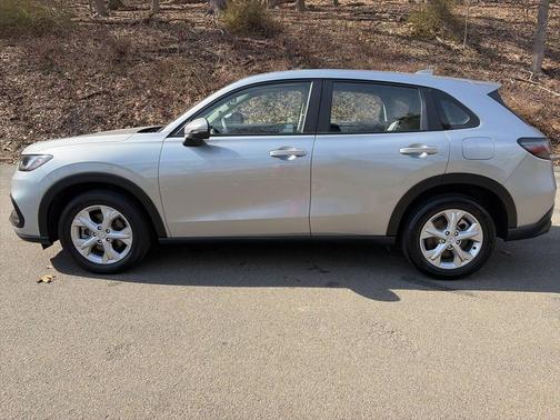 Gray 2024 Honda HR-V LX