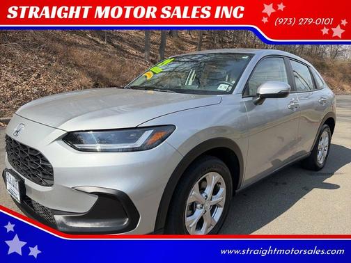 Gray 2024 Honda HR-V LX