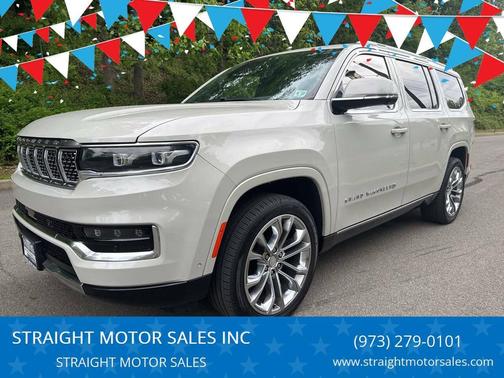 Beige 2022 Jeep Grand Wagoneer Obsidian 4x4 4dr SUV