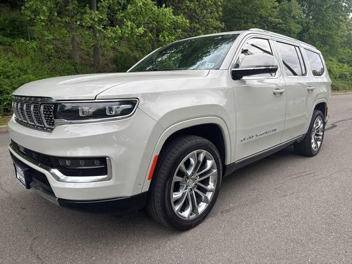 Beige 2022 Jeep Grand Wagoneer Obsidian 4x4 4dr SUV