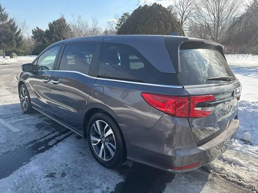 2024 Honda Odyssey Touring 4dr Mini Van