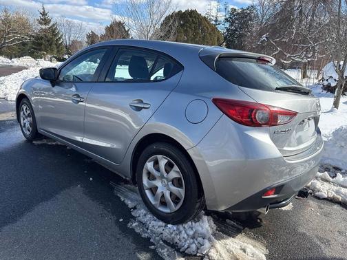 2014 Mazda Mazda3 i Sport