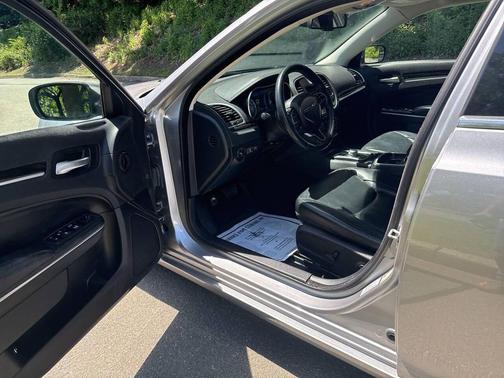 Gray 2016 Chrysler 300 Limited