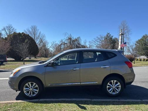2012 Nissan Rogue S
