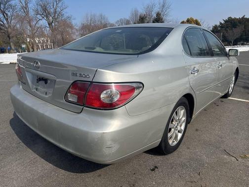 2003 Lexus ES 300 Base