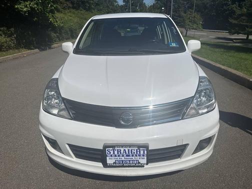 Silver 2017 Hyundai ELANTRA Limited