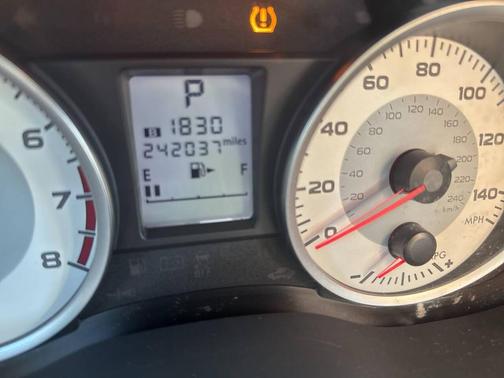 2013 Subaru Impreza 2.0i Premium