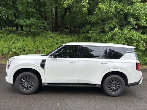 White 2025 Nissan Armada SV 4x4 4dr SUV