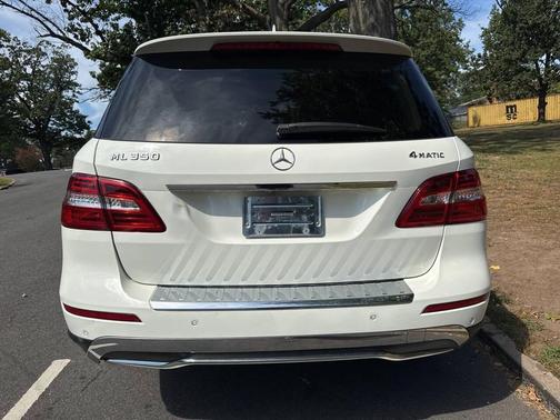 2012 Mercedes-Benz M-Class ML 350 AWD 4MATIC 4dr SUV
