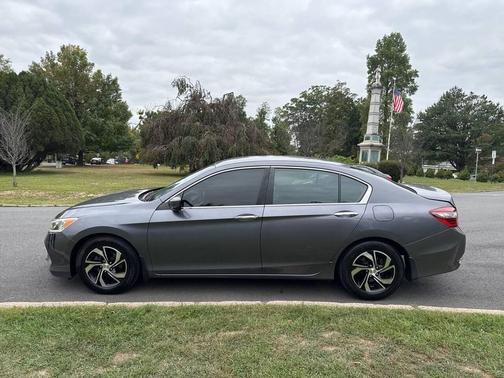 2016 Honda Accord LX 4dr Sedan CVT