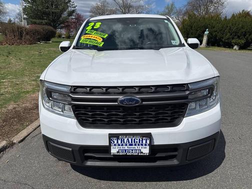 White 2023 Ford Maverick XLT 4dr SuperCrew 4.5 ft. SB