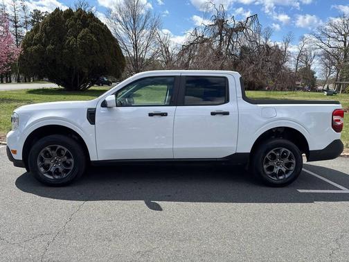 White 2023 Ford Maverick XLT 4dr SuperCrew 4.5 ft. SB
