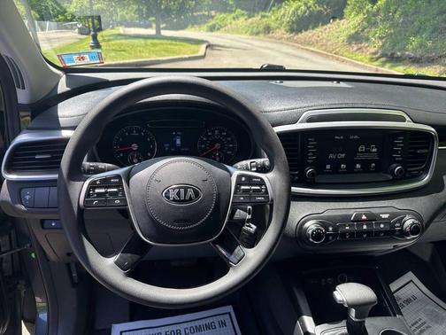 Black 2020 Kia Sorento LX