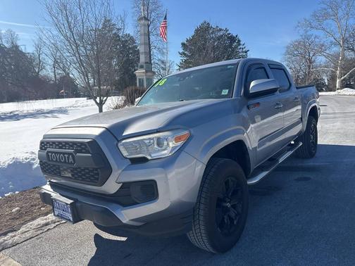 2018 Toyota Tacoma SR
