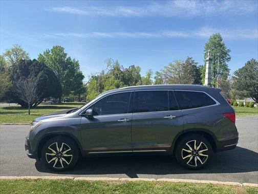 2021 Honda Pilot Touring 8-Passenger