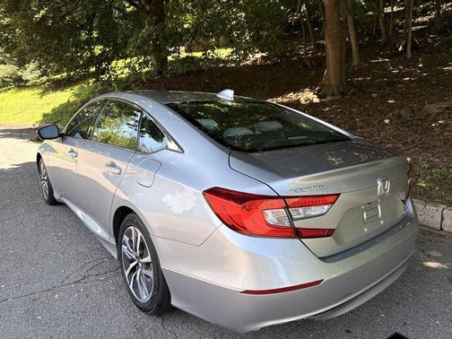 Silver 2018 Honda Accord Hybrid Base