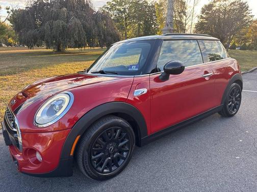 2017 MINI Hardtop Cooper S
