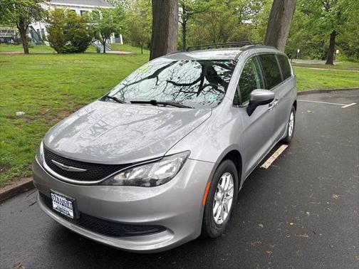 2021 Chrysler Voyager LXI