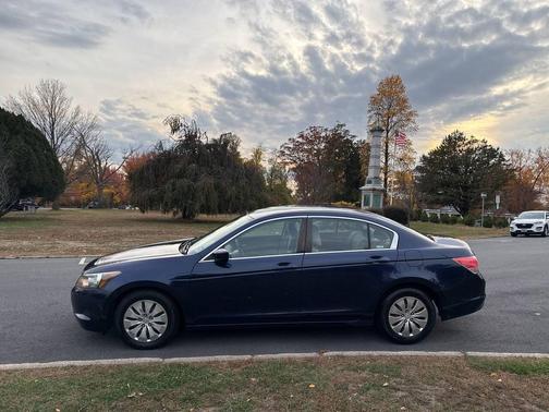 2009 Honda Accord LX 4dr Sedan 5A