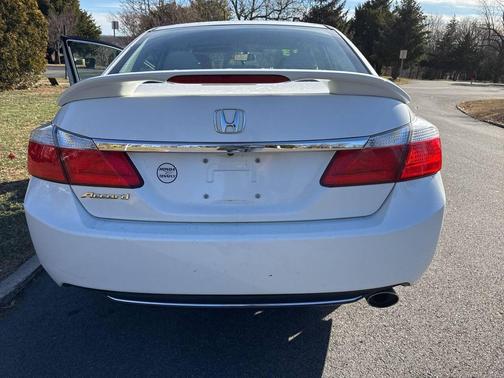 2013 Honda Accord LX 4dr Sedan CVT