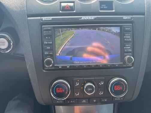 2010 Nissan Altima 3.5 SR